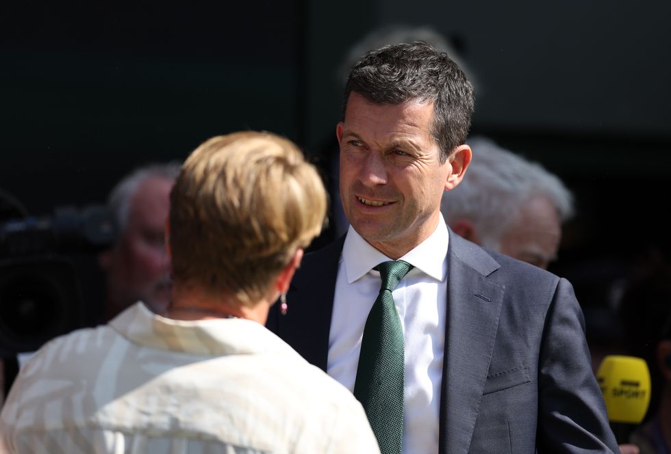 Tim Henman has shown his support for Emma Raducanu