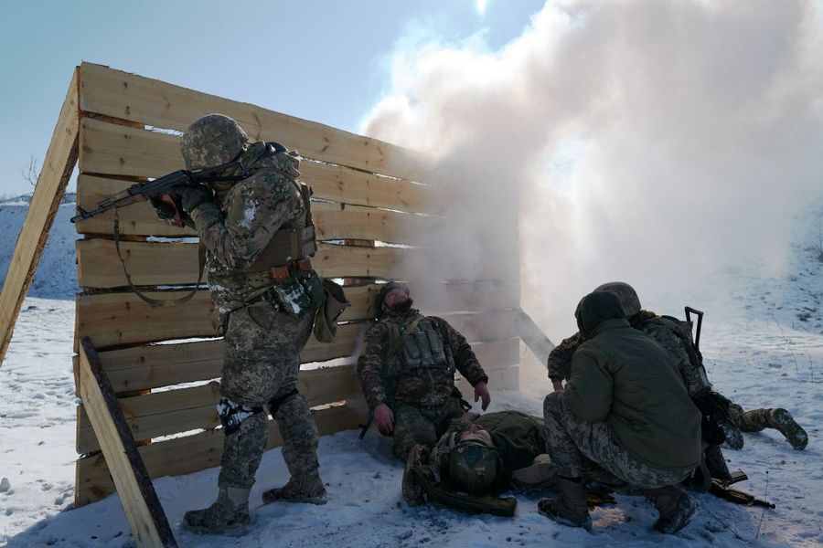 Troops in Donbas