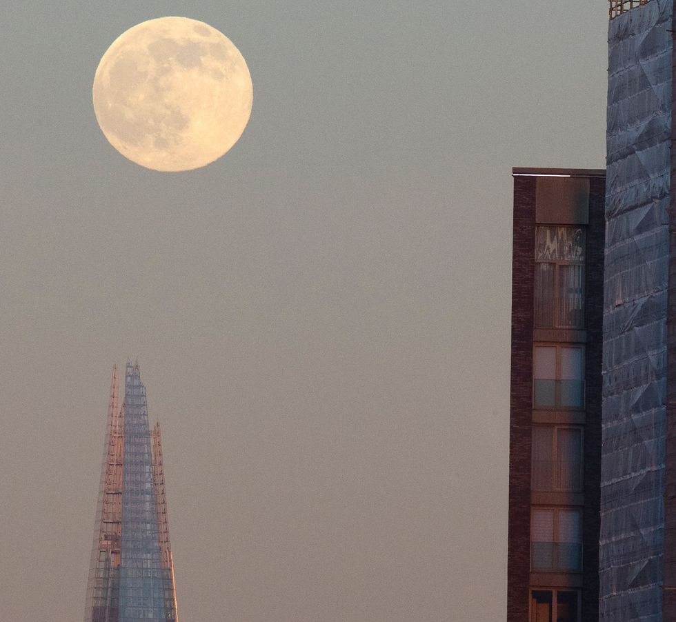 u200b'Wolf Moon' rises over the Shard in London