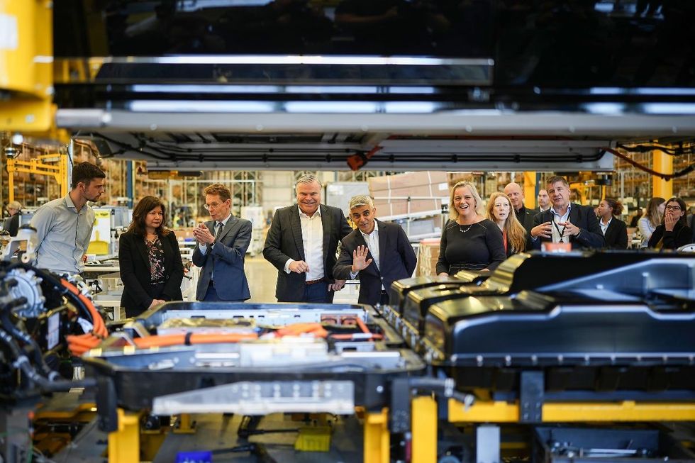 \u200bLondon Mayor Sadiq Khan visited the LEVC factory in 2021