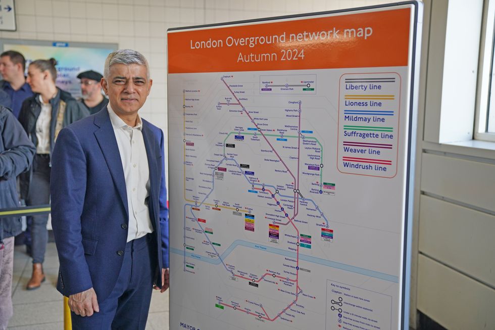 u200bLondon Mayor Sadiq Khan with the new Overground Map