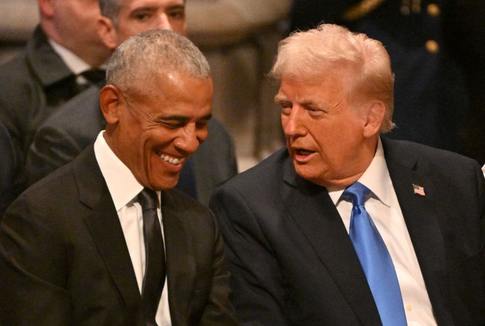 \u200bObama and Trump at the funeral service