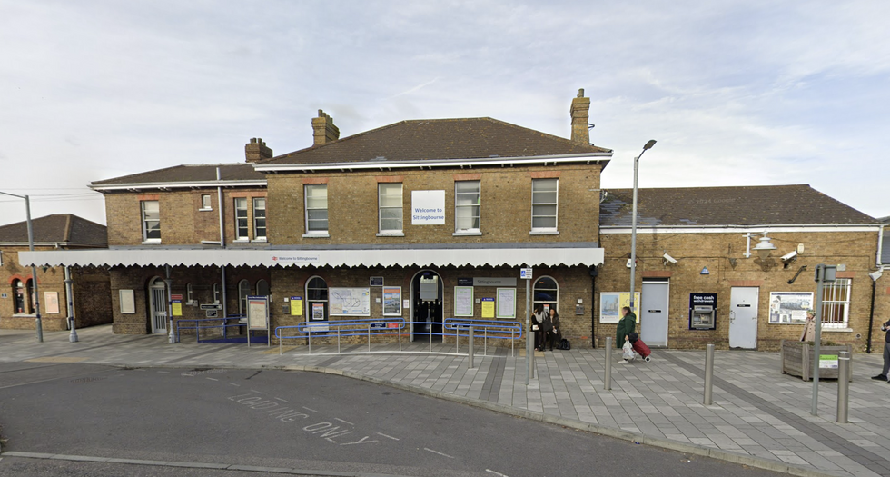 u200bSittingbourne Railway Station