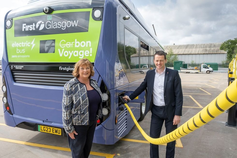 \u200bTransport Minister Fiona Hyslop and First Bus Scotland MD Duncan Cameron at Scotstoun Depot