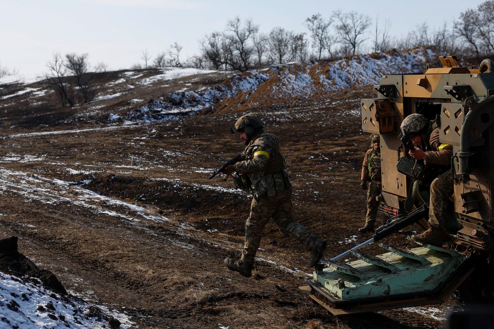 Ukrainian troops