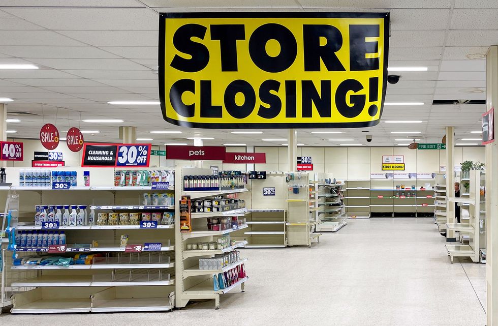 Wilko store closing sign