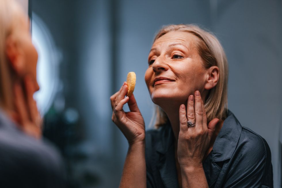 Woman preparing her skin