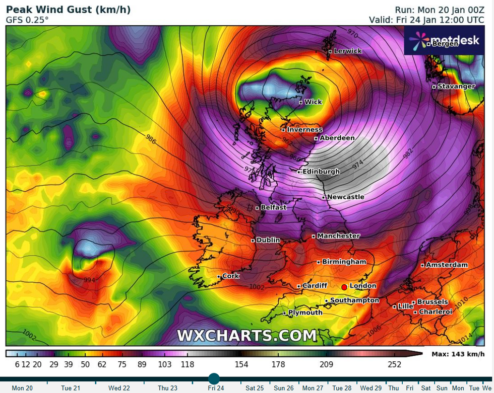 WXCharts wind gust map