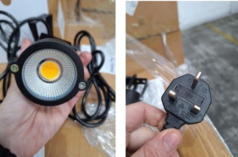 Youngine LED Cob Lawn Light (2502-0087) sold via Amazon