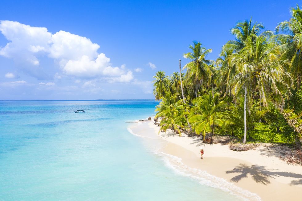 Zapatilla island, Panama